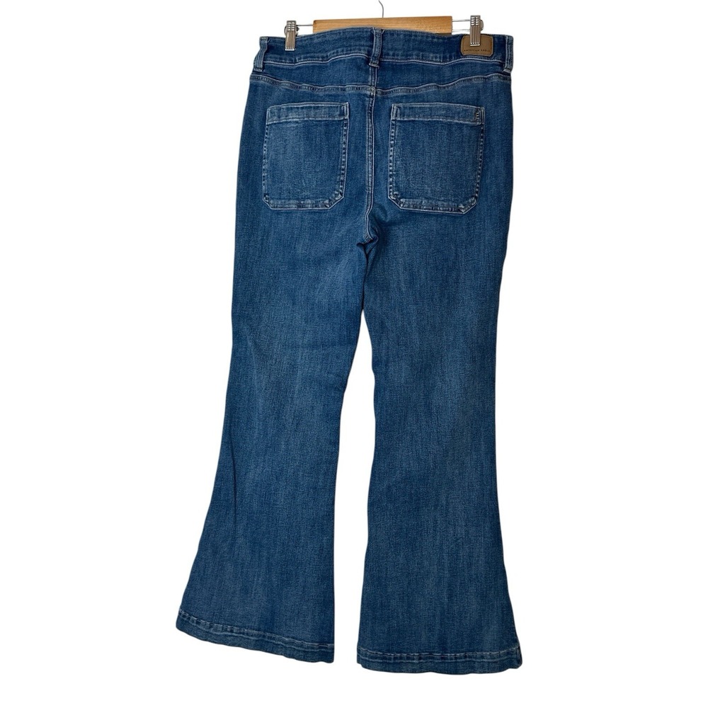 American Eagle Hi-Rise Next Level Flare Jeans Women Size 16 Long Blue Stretch - Picture 2 of 8